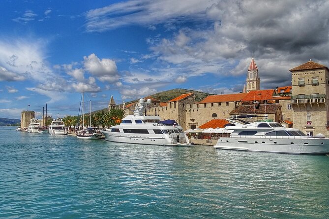 Trogir Private Walking Tour With A Professional Guide - How the Private Tour Offers a Personalized Experience