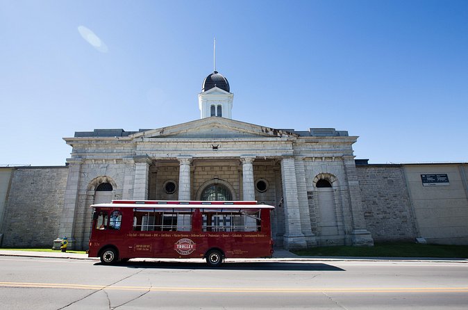 Trolley City Tour of Kingston - Insight into the Guides Engagement and Knowledge