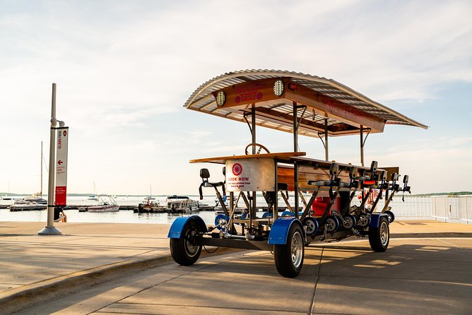 Trolley Pub Public Tour - The Experience with Guides and On-Board Features