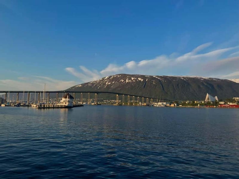 Tromsø: 2-Hour Island Tour Cruise with Snacks and Drinks - Tromsø: 2-Hour Island Tour Cruise with Snacks and Drinks