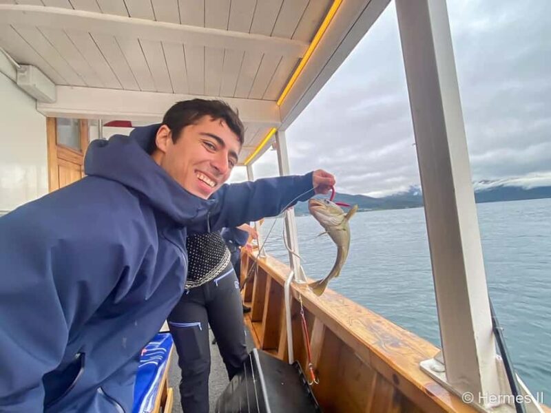 Tromsø: A Taste of Coastal Traditions - Fishing with a Traditional Touch