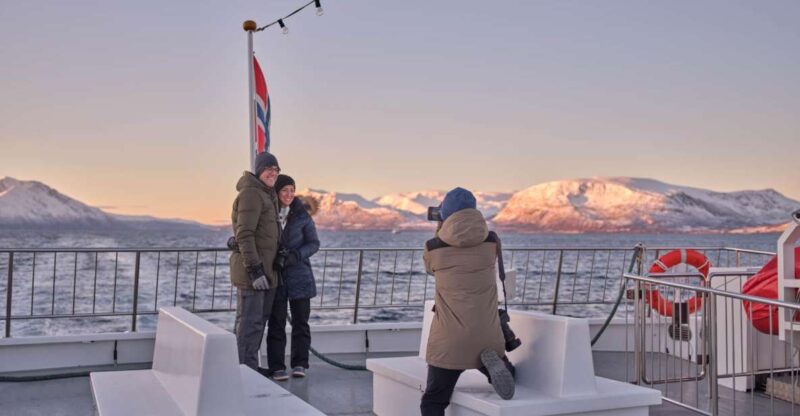 Tromsø: Arctic Fjord Cruise in Polar Landscapes - Comfort and Amenities Onboard