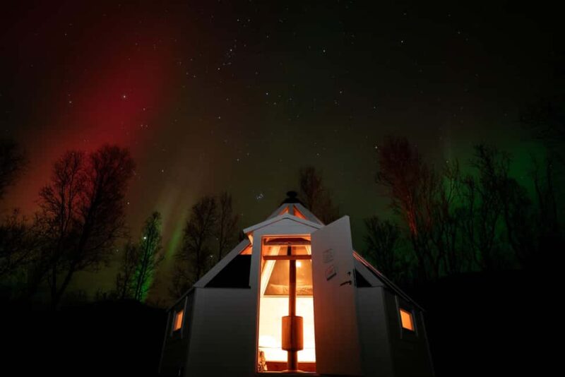 Tromsø: Aurora Crystal Lavvo Overnight Stay with Activities - What Sets This Tour Apart from Other Aurora Experiences