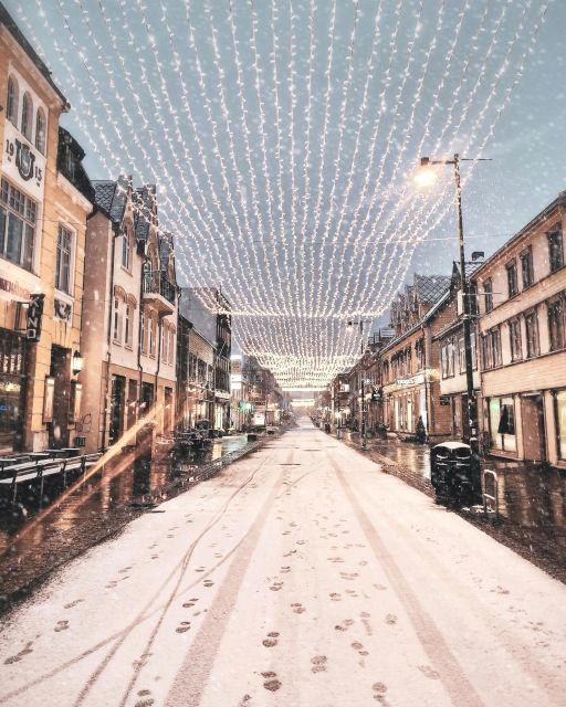 Tromsø: Capture the most Photogenic Spots with a Local - Weather Considerations and Packing Tips