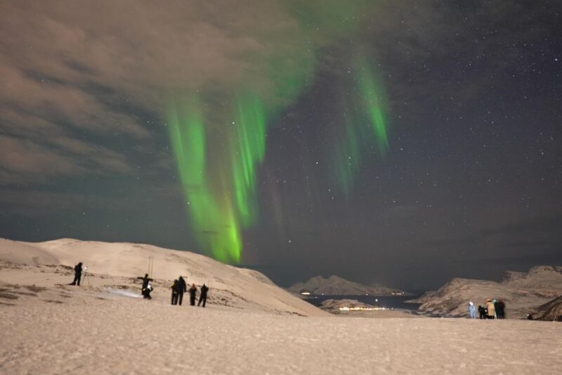 Tromsø: English/Spanish Aurora Pathfinder Tour with Photos - Practical Tips for the Arctic Hunt