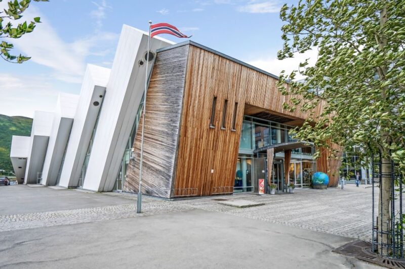 Tromsø: Entrance Ticket to Polaria - Visiting During Renovations and Expanding Facilities