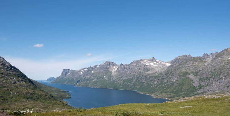 Tromsø: Express Summer Day Hike in the wilderness - Exploring Kvaløya’s Arctic Landscapes
