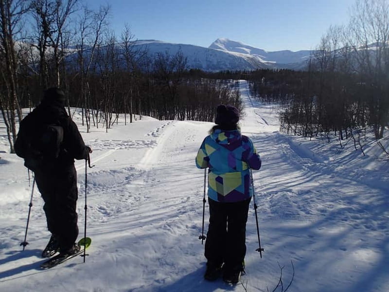 Tromsø: Guided snowshoe trip with a campfire - Discover Tromsøs Winter Wonderland on a Guided Snowshoe Trip with Campfire