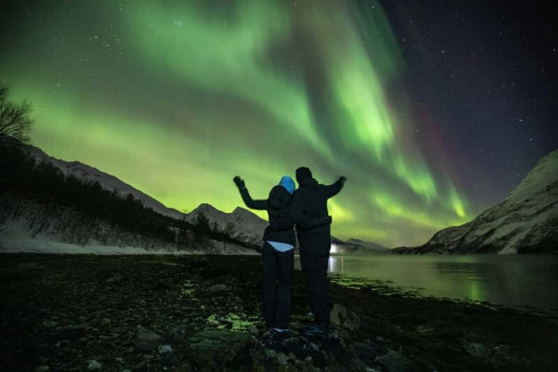 Tromsø: Northern Lights Chase in a Mercedes Benz with Photos - Timing, Pacing, and Nightlife Experience