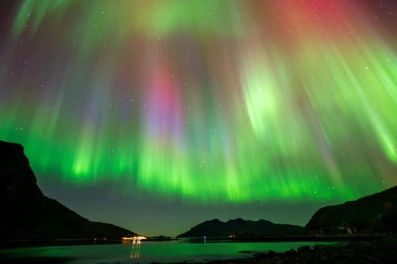 Tromsø: Northern Lights Chase, Local Guide, Foods & Pictures - Professional Photos: Capture Your Northern Lights Moments