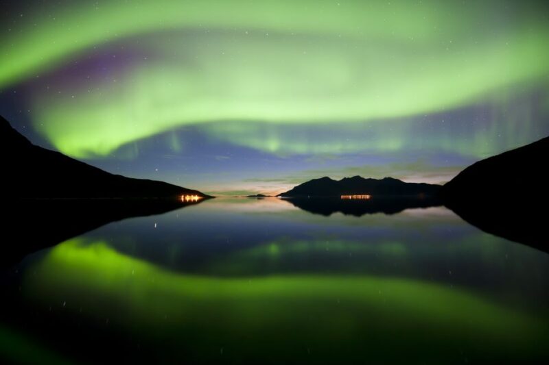 Tromsø: Northern Lights Chase with 2nd Chance Guarantee - The Experience’s Strengths: Comfort, Knowledge, and Flexibility