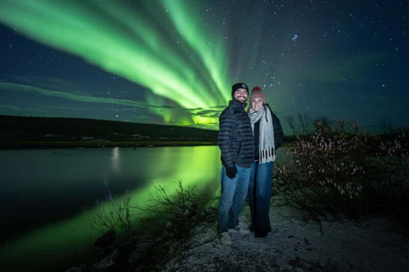 Tromsø: Northern Lights Hunt with Photos and Hot Food - Physical Requirements and Practical Tips