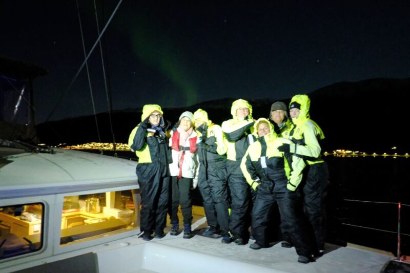 Tromsø: Northern Lights Luxury Catamaran Cruise - Comfort and Warmth on the Arctic Waters