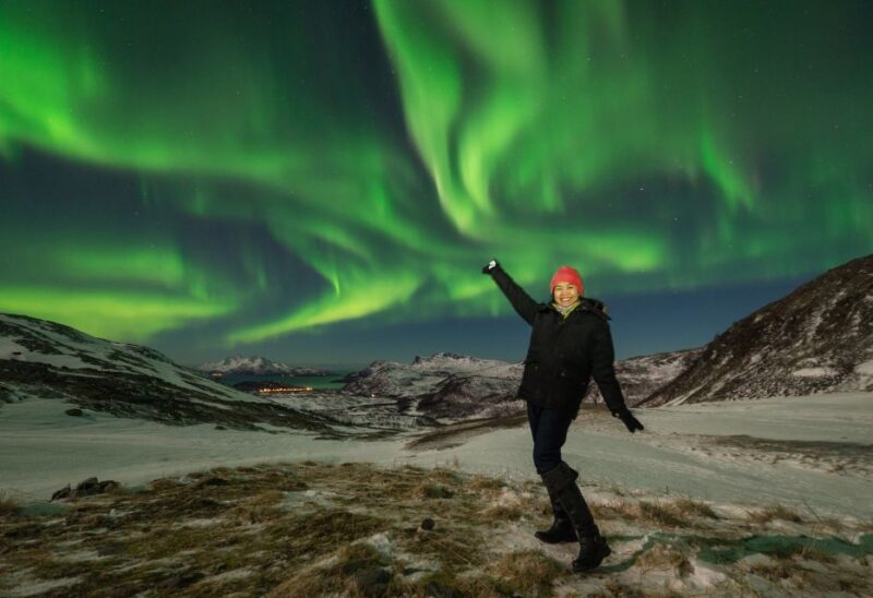 Tromso: Northern Lights Photography Tour - Photography Lessons and Aurora Portraits
