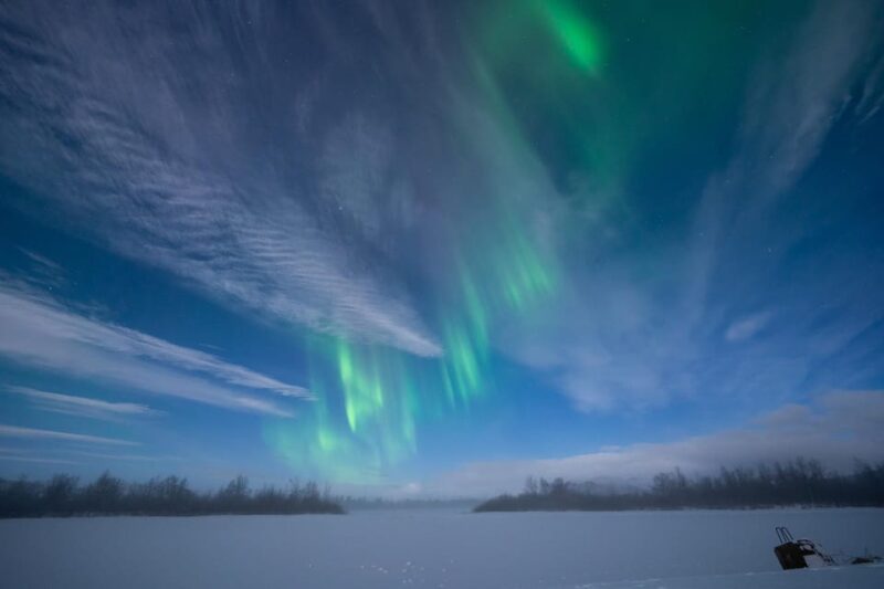 Tromso: Northern Lights Private Tour with Dinner - Key Points