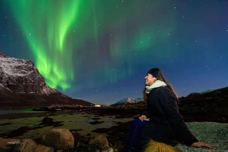 Tromsø: Northern Lights Safari with Expert Guides and Photos - The Art of Aurora Hunting: Professional Guides at Work