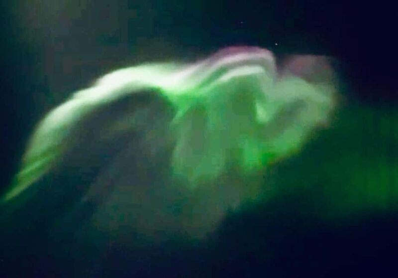 Tromsø: Northern Lights Tour with Photos & Snacks - Scenic Stops at Ersfjordbotn and Grøtfjorden