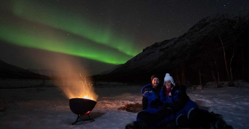 Tromsø: Private Aurora Chase with Meals, Campfire, Photos. - Timing and Flexibility