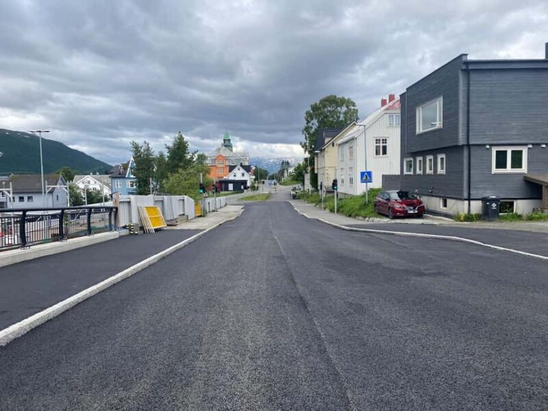 Tromsø: Private Car City Excursion with a Local - Key Points