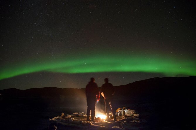 Tromsø: Small Group Northern Lights Hunt - Delicious Food and Hot Drinks in the Arctic