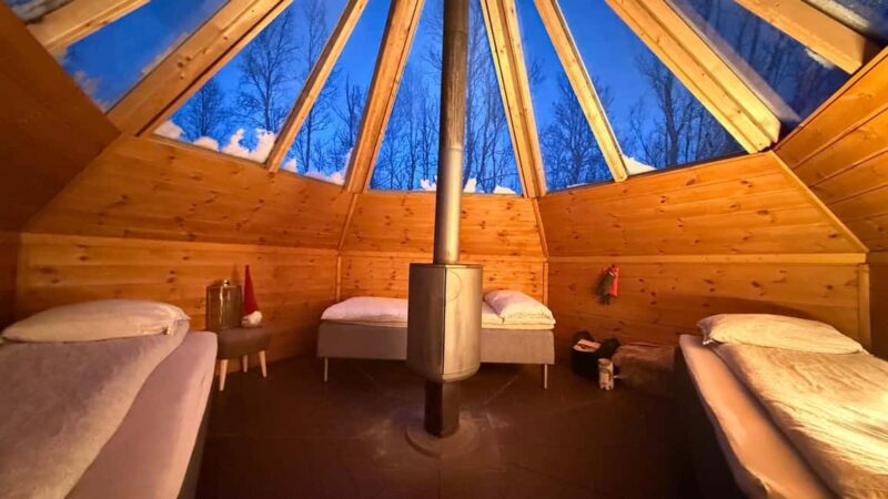 Tromsø: Snowmobile Safari with Aurora Crystal Lavvo Stay - The Night Sky and Aurora Viewing Conditions