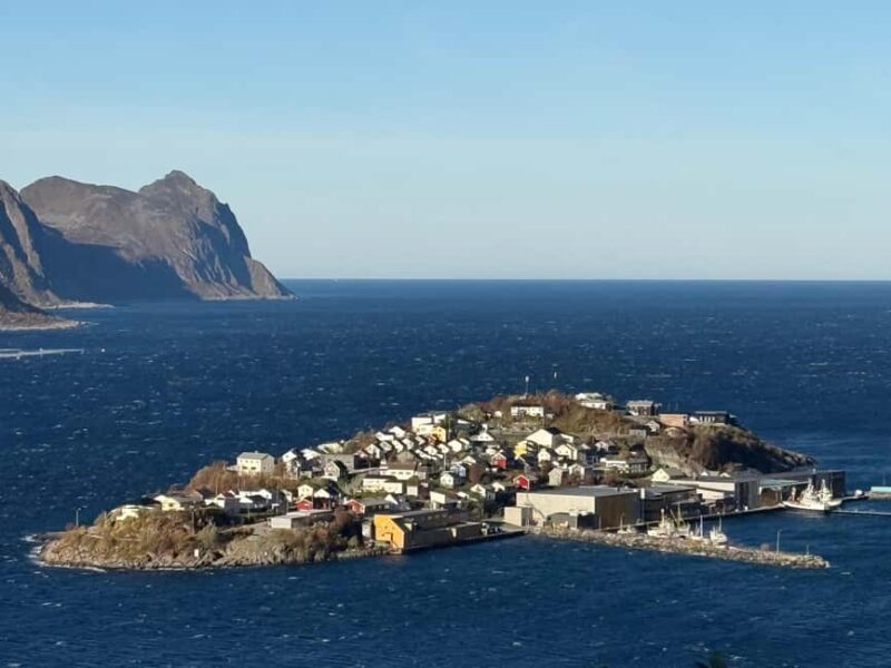 Tromsø to Senja: Arctic Highlights with EN/CN Guide - Tungeneset and Its Jagged Peaks