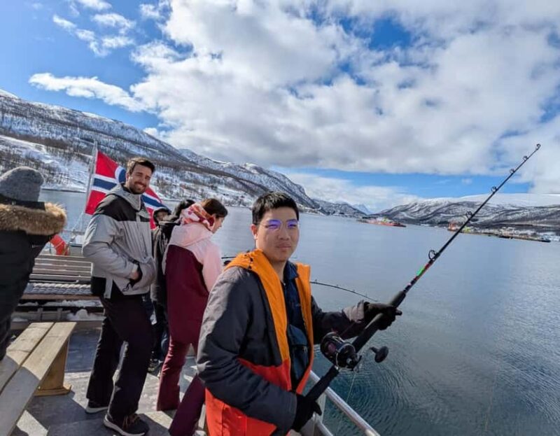 Tromsøs Top-Rated Fjord & Fishing Cruise  Lunch included - Key Points