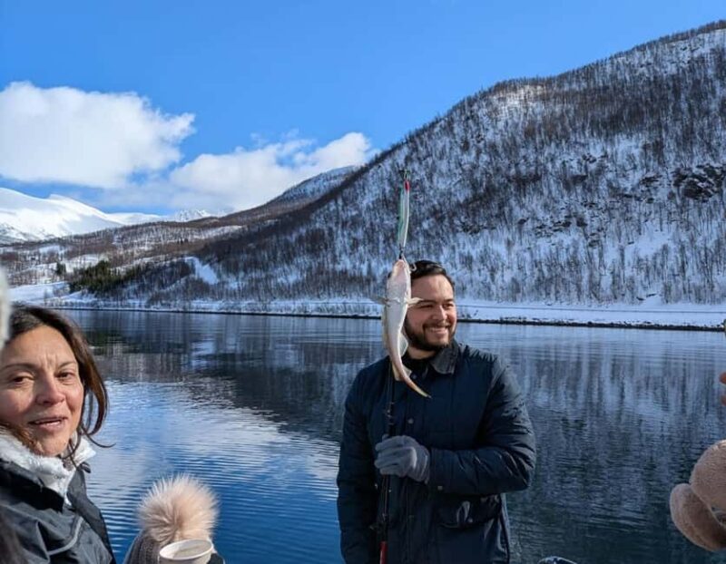 Tromsøs Top-Rated Fjord & Fishing Cruise  Lunch included - Wildlife and Bird Spotting: Eagles, Dolphins, and More