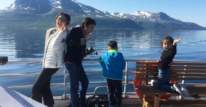 Tromsøs Top-Rated Fjord & Fishing Cruise  Lunch included - Logistics, Group Size, and Accessibility