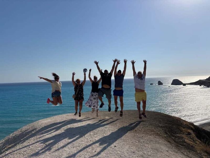 Troodos Mountains -Free Wine Tasting- Max 7p Group -Full A/C - Lunch and Wine Tasting in Omodos Village