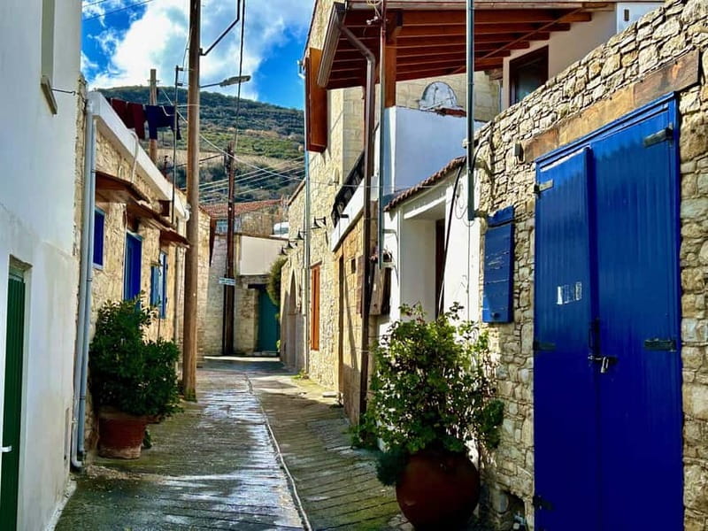 Troodos Mountains : private tour including a wine tasting - Discover the Charm of Omodos Village in the Troodos Mountains