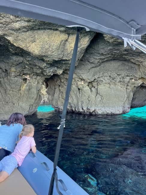 Tropea: Capo Vaticano Small-Group Boat Tour with Aperitif - Guides and Local Insights