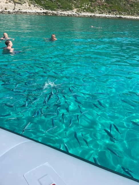 Tropea: Costa degli Dei Cruise With Aperitif Max 12 People - The Experience on the Boat and Onboard Amenities