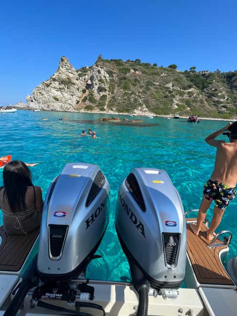 Tropea: tour in barca lungo la Costa degli Dei, snorkeling - Pacing and Duration