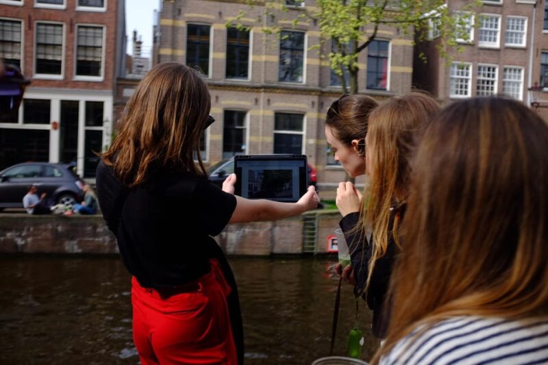 True Crime Tour Amsterdam: Explore the Dark Side of the City - Who Will Enjoy This Tour the Most?