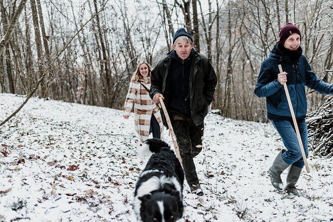 Truffle Hunting and Cheese, Truffle & Wine Tasting near Alba - The Cheese Tasting with Black Truffle