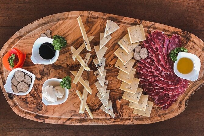 Truffle hunting for Nature Enthusiasts - How This Tour Compares to Similar Experiences