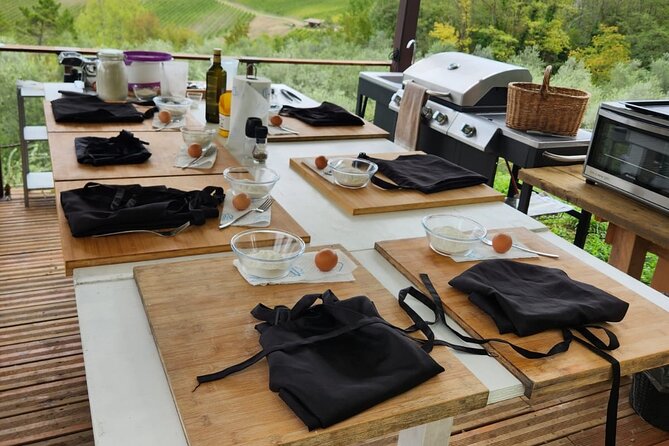 Truffle Hunting in Chianti, pasta class and lunch - Key Points