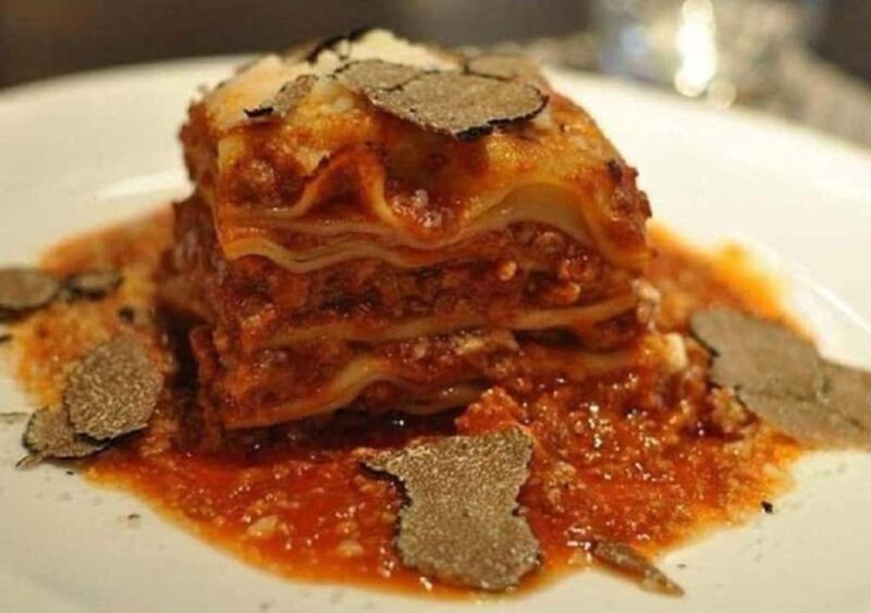 Truffle Hunting In The Hills Of Tuscany - Learn the Difference Between Black and White Truffles