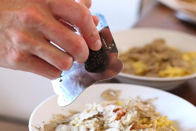 Truffle hunting near Rome - Key Points