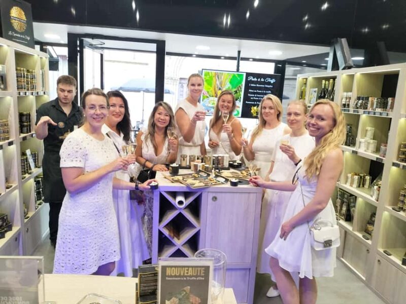 Truffles & Champagne Pairing Tasting in Reims - What Makes Signorini Tartufi Stand Out?
