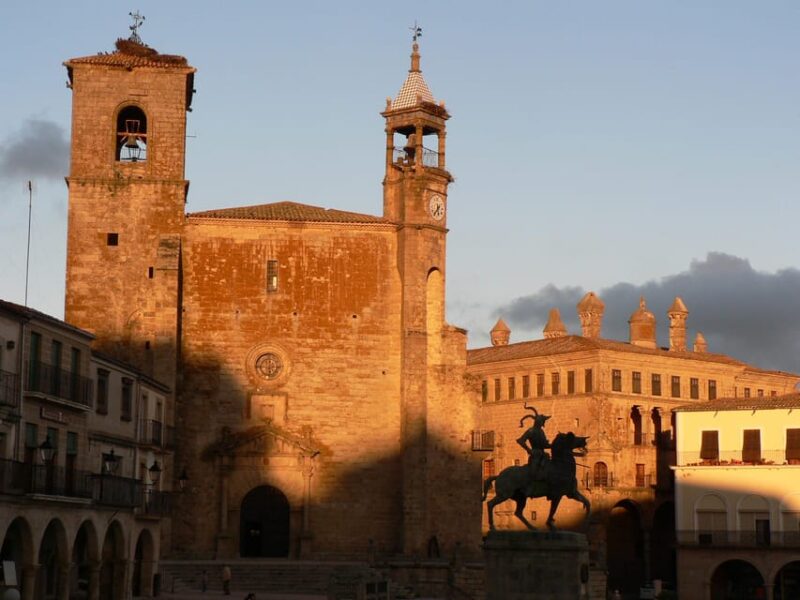 Trujillo :Sunset guided visit "The Sunset Collector". - Discover the Magic of Trujillo’s Sunset with "The Sunset Collector"