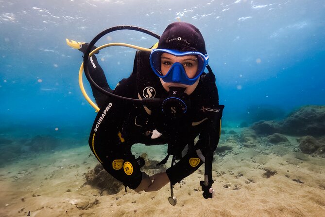 Try diving in Lanzarote Beginners 2 dives - Costa Teguise - Explore Lanzarote’s Underwater World with a Two-Dive Beginner Course
