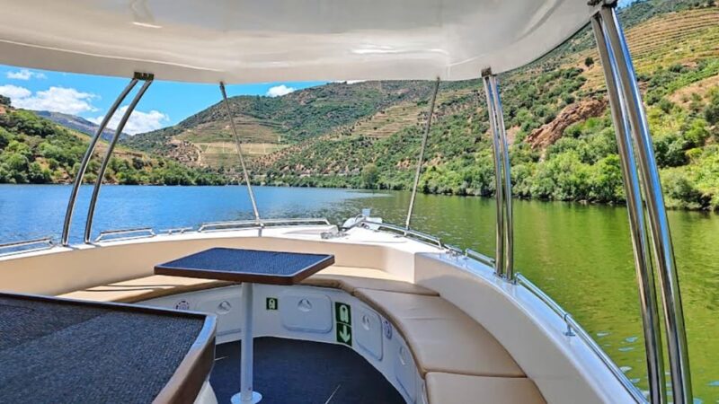 TUA, Ansiães: Boat Trip (Tua - Pinhão) + Lunch (Calça Curta) - Practical Tips and Accessibility