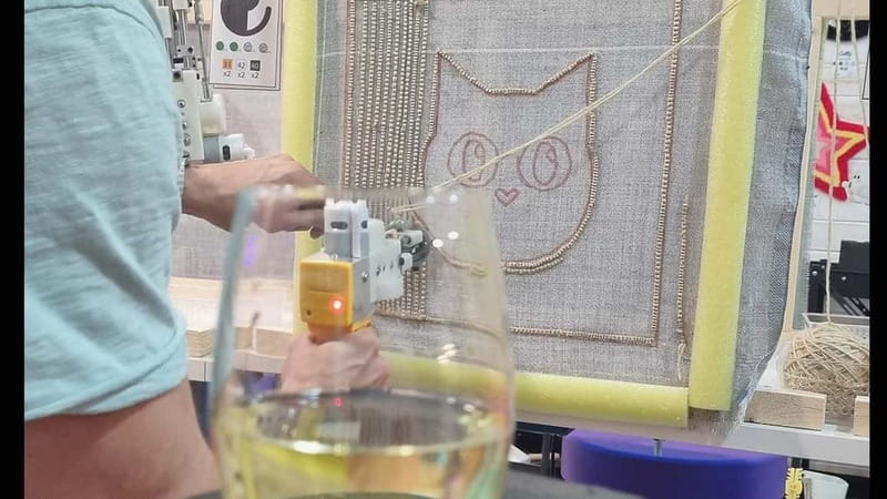 TUFTING: Learn how to make a rug during a fun class in Valencia. - The Atmosphere and Venue in Valencia