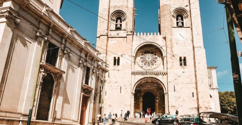 Tuk Tuk Old Lisbon Tour 1h30 - Who Will Benefit Most from This Tour