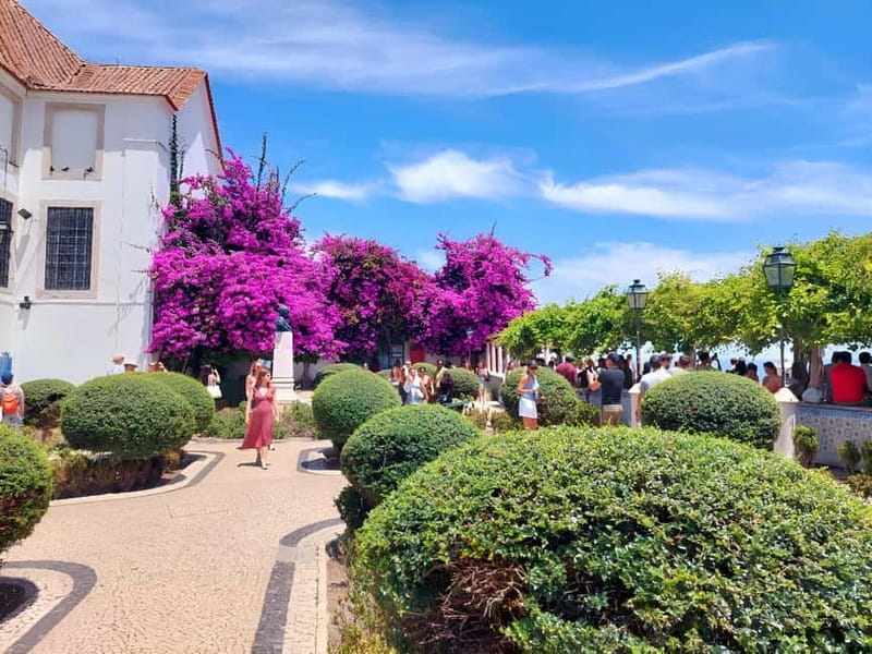 Tuk-Tuk sightseeing in lisbon(Old town) - Discover Lisbon’s Old Town in a Fun and Unique Way