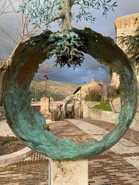 Tuk Tuk: Spello & Villa Mosaici ITALIAN DRIVER+INGL+SPAGNOLO - Who Will Love This Tour the Most?