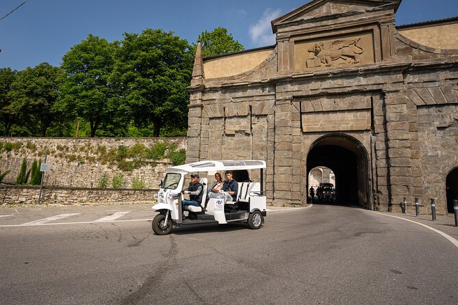 Tuk Tuk tour in Bergamo, Città Alta and the ancient Venetian walls - Scenic Ride through Bergamo’s Old Town and the Venetian Walls