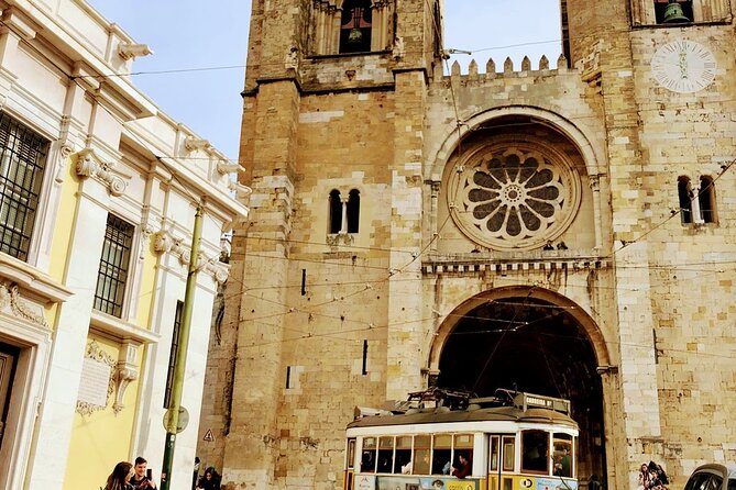 Tuk Tuk Tour Lisbon-Belém 4 H - Exploring Lisbon’s Historic Landmarks and Viewpoints